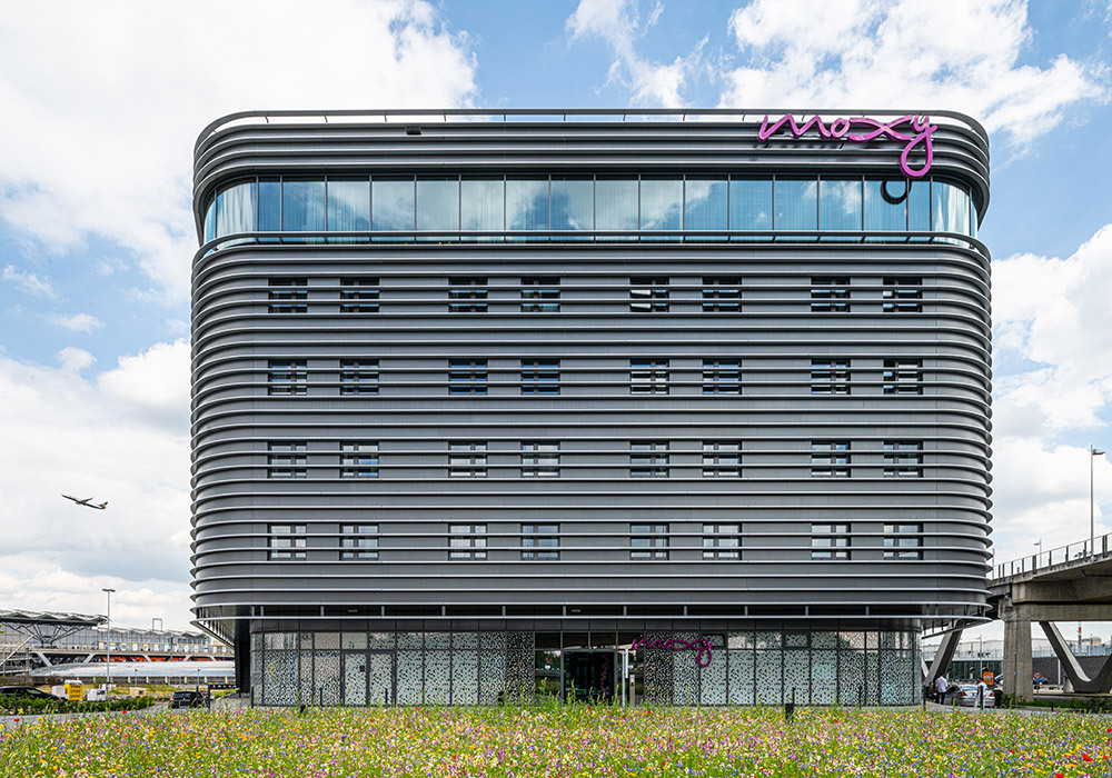 Moxy Cologne Airport
